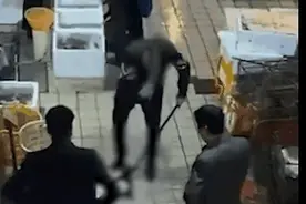 菜市场卖活猫现场宰杀？官方回应图片