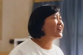 有魄力敢尝试情感真挚 《你好，李焕英》贾玲当导演的优势视频封面