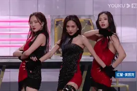 狂欢夜：燃爆全场，林允孟佳变魔术，表演大变活人！视频封面