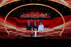 钟南山、张伯礼、李兰娟获科普中国最高荣誉奖图片