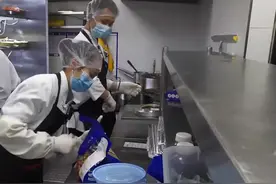 重庆：就地过年，外卖年夜饭送餐上门！视频封面