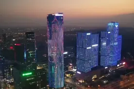 流光溢彩，欢度春节！南宁“贺岁版”灯光秀璀璨开启图片