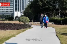 幸福体验官 | 季奕聪：只要搭上广佛线，我就有了安全感图片