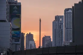 曼谷日落时分 温柔把整座城市覆盖图片