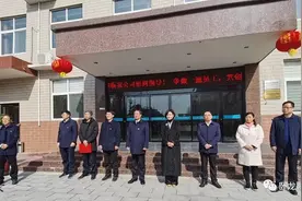 卧龙区委书记高贤信带领区四大家领导走访慰问纳税大户图片