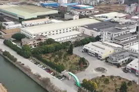 福建福清：贴心服务 让就地过年的务工人员过“暖”年视频封面