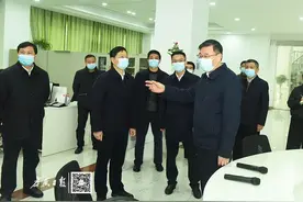 市领导到孝感日报社走访慰问图片