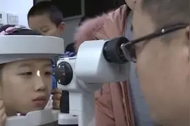 专家称近视发生年龄提前至3到7岁，快收好这份近视预防指南