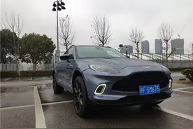 阿斯顿马丁DBX：以SUV之名驾驭GT跑车之魂图片