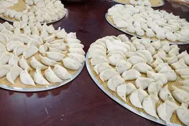 石家庄被隔离七次女子回家过年包饺子，“七次娟”深感“乡愁”味图片