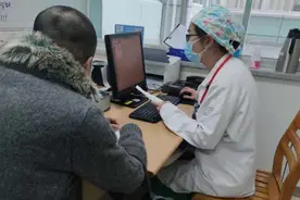 有时治愈，常常帮助，总是安慰！大年初三，来看杭州一位肾内科女医生的日常图片