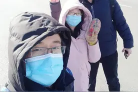 一缕年味，两地相思——记者走访三位就地过年外乡人图片