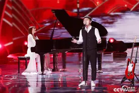 李健登《经典咏流传》唱清华校训 改编版《我的祖国》被震撼唱响图片