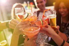 要想不发胖酒水饮料别贪杯