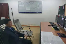 为保春运安全，吴川塘缀越行站的四名职工这样默默坚守……图片