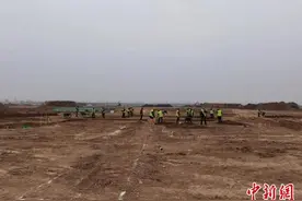 西安机场三期扩建“变”考古现场 发现古墓葬3500余座图片
