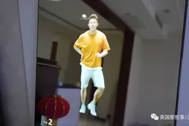 vlog：宅家一年胖20斤！最近迷上一面镜子，跟媳妇儿开启互虐模式图片