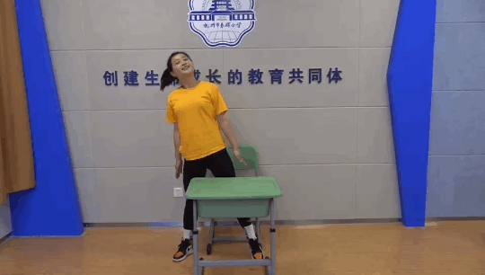 春节吃胖了吗？来，减肥时间到，跟着三位体育老师一起跳起来图片