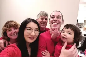 寒潮限电家人围着壁炉打地铺，张家界籍华人讲述她在美国度过的海外春节图片