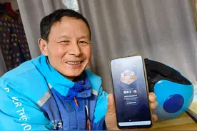 新春走基层｜外卖“跑单王”老杨的留守年图片