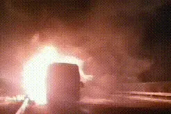 安徽高速一大巴起火！载有57人图片