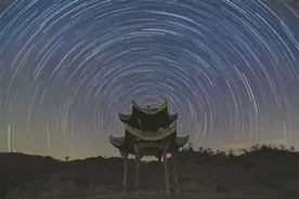 山好水好人情好
山美水美人情美图片