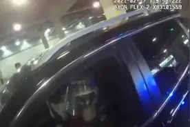 美国两名女子假扮老年人注射新冠疫苗 第二次时被识破图片