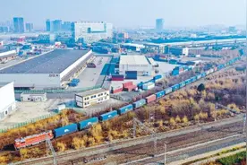 中欧班列“中通道”进出境中欧班列破6000列视频封面
