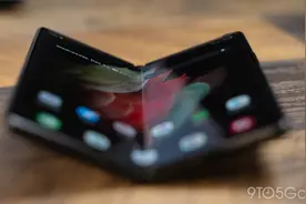 外媒：三星确认为Galaxy Z Fold 3配备S Pen图片