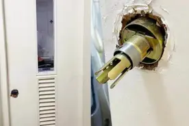 独居者被困如何自救？这些求生技能很重要图片