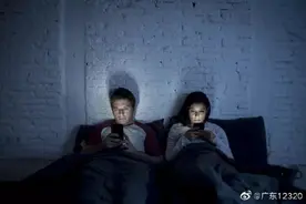 睡觉时，手机放枕边、床边会不会被辐射？安全距离是多少？图片