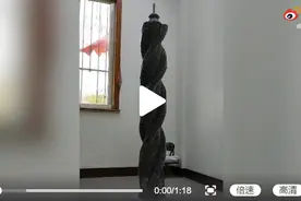 逼真！大叔用5万枚硬币堆出上海地标扭转式大厦，耗时半月足有2米高图片