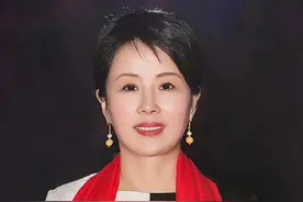 扬州首位入选！上榜“中国杰出商界女性”的她说：不管走得多远，永远尽心尽力图片