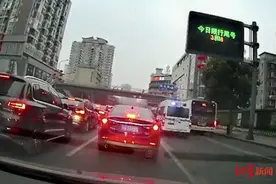 赞！成都公交师傅这波操作太暖了……图片