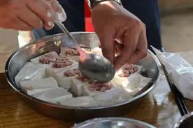 中山五桂山客家传统美食烹饪比赛上演，本地餐饮主厨切磋厨艺图片