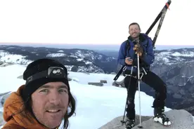 45岁美国大叔追梦成功！完成约塞米蒂千米峰顶滑雪挑战图片