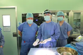 终末期心衰患者在上海植入“中国火箭心”，已可下床走动图片