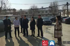 副县长李莉到棣丰街道督导村“牌子多”问题整治规范情况图片
