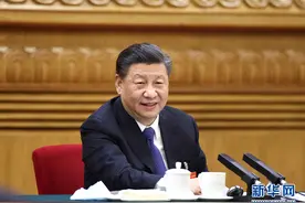 在内蒙古团，习近平提到两个感人故事图片