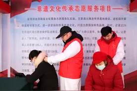 吴爱林：弱视中“推”出光明人生图片