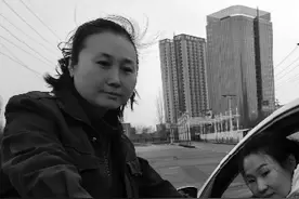 不被看好的女教练 成了驾校冠军图片