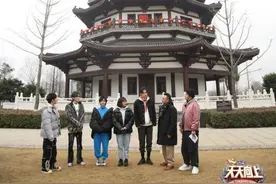 《天天向上》开启保护母亲河行动 汪涵调侃李雪琴：干活的时候想王一博？图片