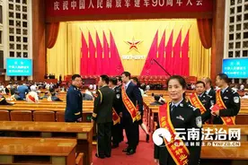 「"三八"节特别报道」女兵变女警 心里装的都是群众的大小事儿图片