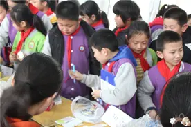 积分大换购 学生乐翻天图片