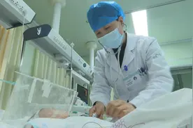 坚守儿科重症监护室12年，黄秀莲：让病重患儿健康走出去是最大的幸福图片