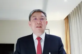 对话李清泉：办学自主权不足制约深圳高校发展视频封面
