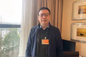 五地媒体联合采访代表委员：如何守护好长江母亲河？图片