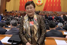 刘焱委员：提高“无编制”幼儿教师待遇图片