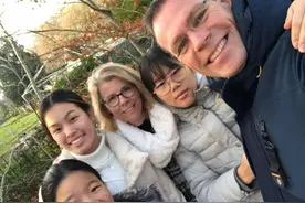 荷兰籍女孩广西寻亲：只有找到亲生父母 我的人生才会完整图片