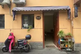 不充卡还能赊账！杭城“无名理发店”开了19年，老板娘：涨1元都纠结图片